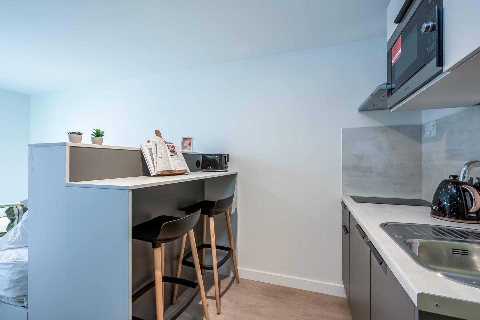 The Best Value Option For The City Centre - Non Students Welcome Belfast Bagian luar foto